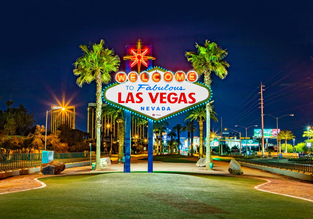 illuminated Las Vegas Nevada welcome sign